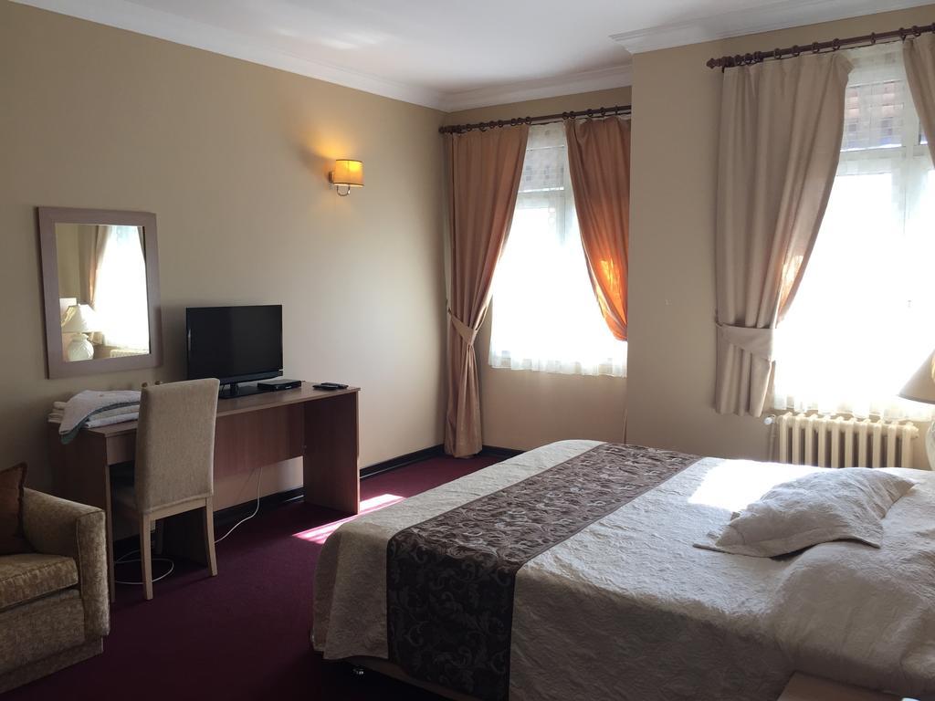 Hotel Mercan อาดานา ห้อง รูปภาพ